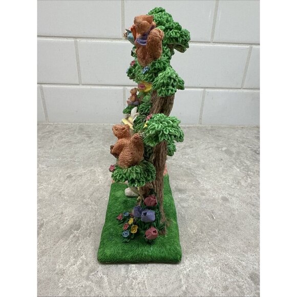 Easter jubilee bunnies swinging. Designed and sculpted by Jaimy. Like New! - Picture 5 of 7